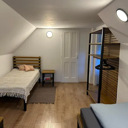 Apartman Zatkovo Nabrezi 13 U Vousatyho Pullitru チェスケー・ブジェヨヴィツェ